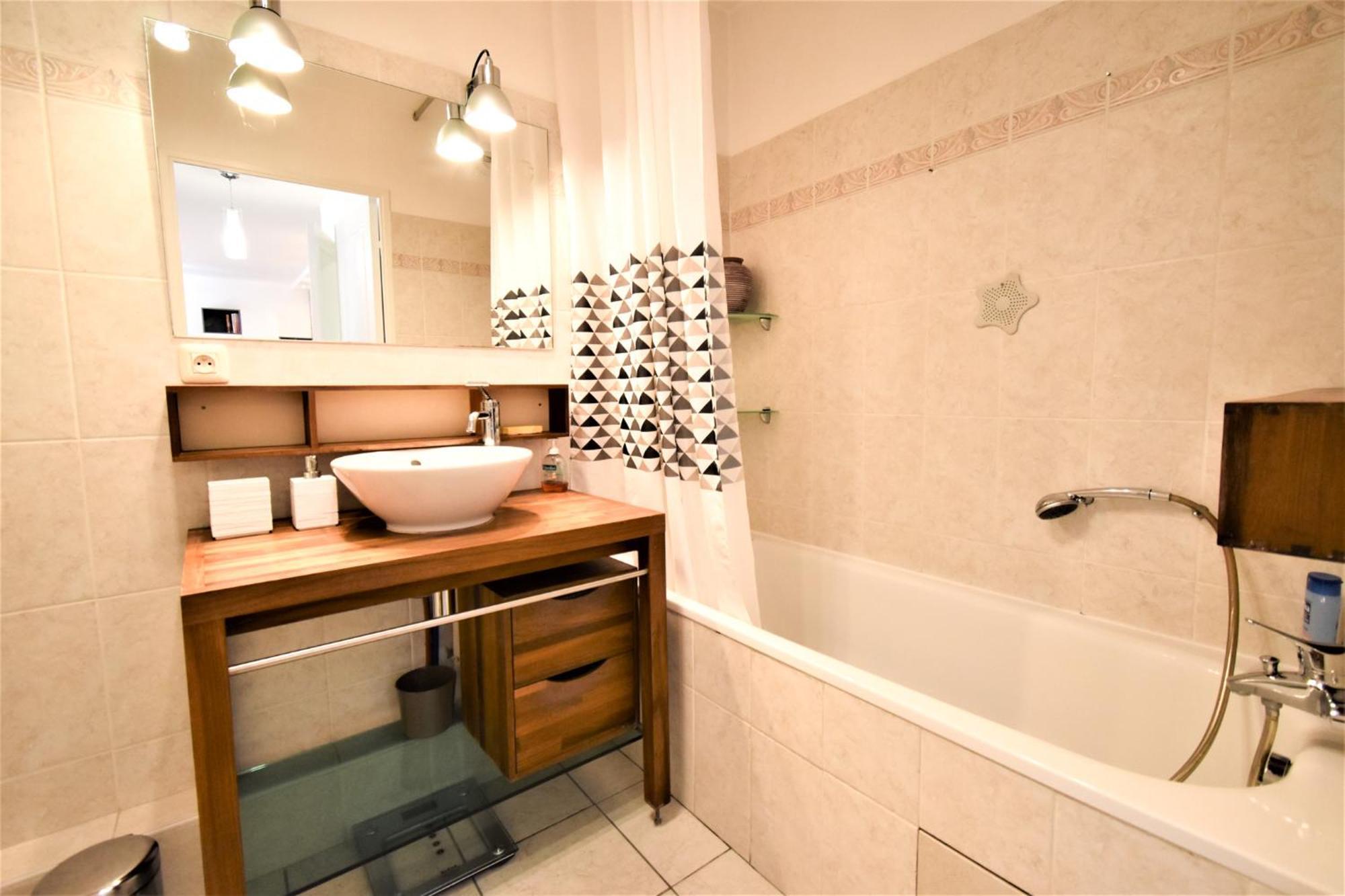 Apartamento Le Cap Soleil -Standing - Piscine Collective Et Parking Prive Rocabruna Exterior foto